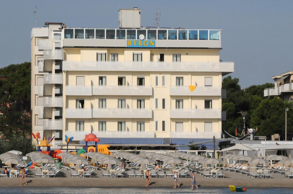 Hotel Byron Milano Marittima Ngoại thất bức ảnh